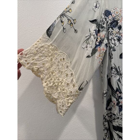 Cleobella Women’s Size Small Floral Print Boho Wrap Kimono Embroidered Festival - Picture 5 of 11